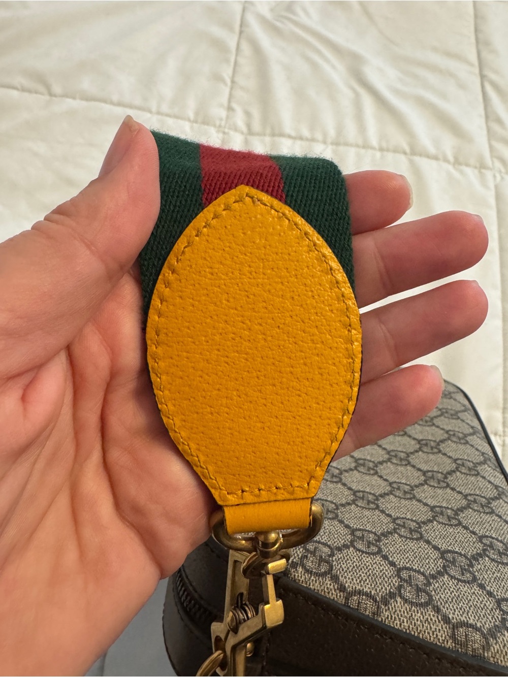 Gucci Neo Vintage Crossbody Bag - Picture 14 of 14